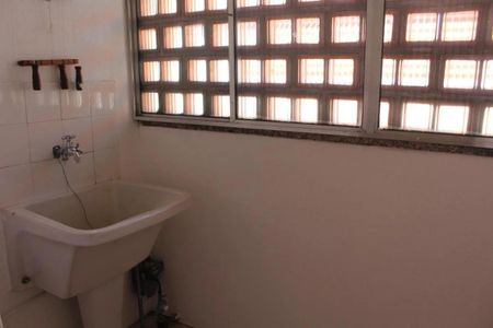 Apartamento para alugar com 59m², 2 quartos e 1 vagaÁrea de Serviço