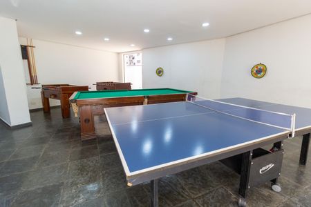 Apartamento à venda com 130m², 3 quartos e 2 vagas Apartamento à venda com 130m², 3 quartos e 2 vagasÁrea Comum - Salão de Jogos