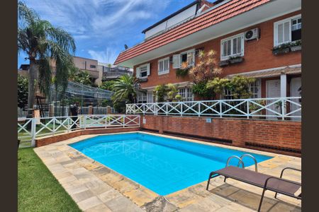 Casa de condomínio à venda com 174m², 4 quartos e 2 vagas Casa de condomínio à venda com 174m², 4 quartos e 2 vagasÁrea comum