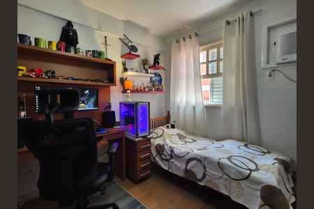 Casa de condomínio à venda com 174m², 4 quartos e 2 vagas Casa de condomínio à venda com 174m², 4 quartos e 2 vagasQuarto 2