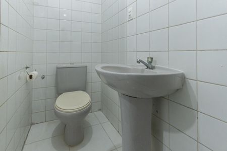 Casa para alugar com 50m², 2 quartos e sem vagaBanheiro