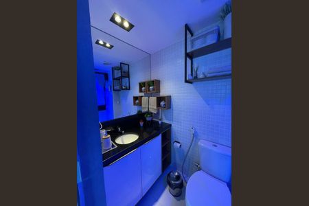 Studio para alugar com 31m², 1 quarto e 1 vaga Studio para alugar com 31m², 1 quarto e 1 vagaBanheiro