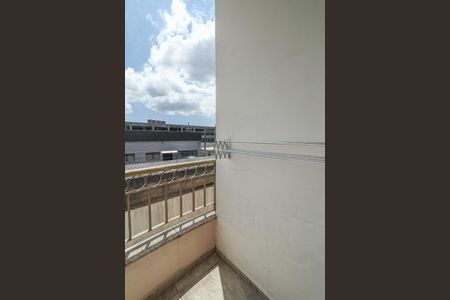 Apartamento para alugar com 60m², 2 quartos e sem vagaVaranda