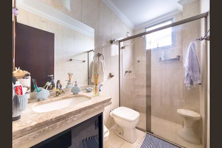 Apartamento à venda com 179m², 4 quartos e 2 vagas Apartamento à venda com 179m², 4 quartos e 2 vagasBanheiro Social - 1º Piso