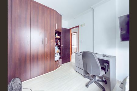 Apartamento à venda com 179m², 4 quartos e 2 vagas Apartamento à venda com 179m², 4 quartos e 2 vagasQuarto 03 - 1º Piso