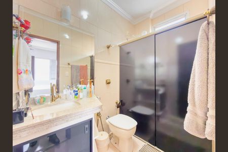 Apartamento à venda com 179m², 4 quartos e 2 vagas Apartamento à venda com 179m², 4 quartos e 2 vagasBanheiro Suíte - 1º Piso