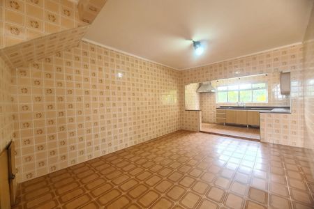 Casa para alugar com 240m², 3 quartos e 2 vagasCozinha