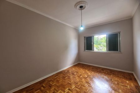Casa para alugar com 240m², 3 quartos e 2 vagasQuarto 2