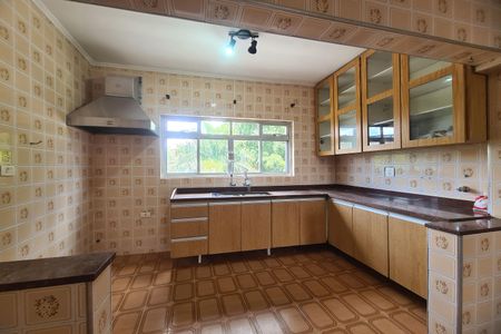 Casa para alugar com 240m², 3 quartos e 2 vagasCozinha