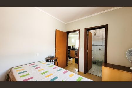 Casa para alugar com 257m², 3 quartos e 4 vagas Casa para alugar com 257m², 3 quartos e 4 vagasSuite 2