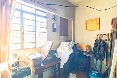 Casa à venda com 2 quartos, 352m² em Vila Fachini, São Paulo