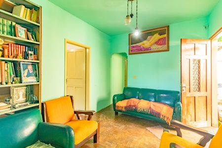 Casa à venda com 2 quartos, 352m² em Vila Fachini, São Paulo