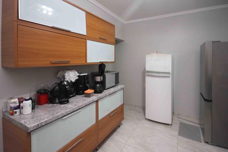 Casa para alugar com 198m², 3 quartos e 2 vagasCozinha