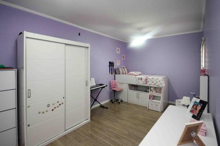 Casa para alugar com 198m², 3 quartos e 2 vagasQuarto