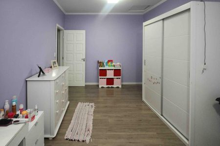 Casa para alugar com 198m², 3 quartos e 2 vagasQuarto