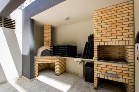 Apartamento para alugar com 65m², 2 quartos e 2 vagasÁrea comum - Churrasqueira