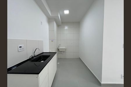 Apartamento para alugar com 42m², 2 quartos e sem vagaCozinha e Área de Serviço