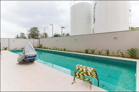 Apartamento para alugar com 42m², 2 quartos e sem vagaÁrea comum - Piscina