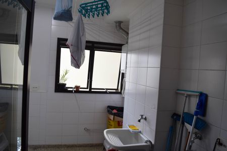 Apartamento à venda com 195m², 4 quartos e 4 vagasÁrea de serviço