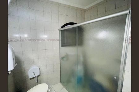 Casa à venda com 156m², 3 quartos e 3 vagasBanheiro 2