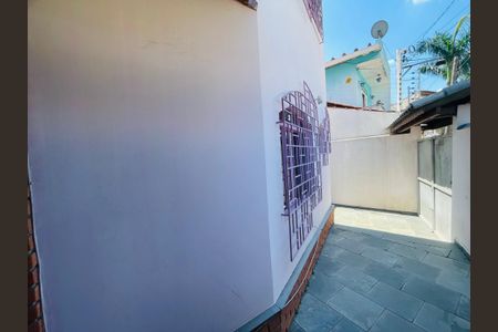 Casa à venda com 156m², 3 quartos e 3 vagasÁrea externa