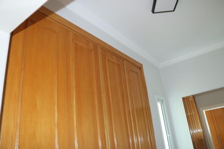 Casa de condomínio para alugar com 380m², 4 quartos e 4 vagasCloset da suíte 4