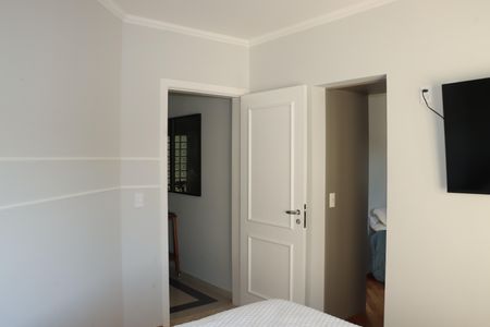 Casa de condomínio para alugar com 380m², 4 quartos e 4 vagasSuíte 2