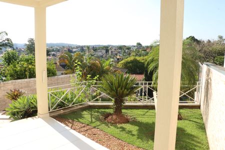 Casa de condomínio para alugar com 380m², 4 quartos e 4 vagasÁrea Externa