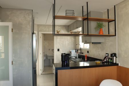 Casa de condomínio para alugar com 380m², 4 quartos e 4 vagasCozinha