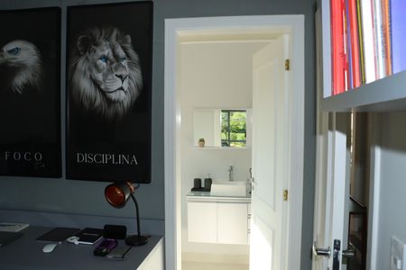 Casa de condomínio para alugar com 380m², 4 quartos e 4 vagasSuíte 1