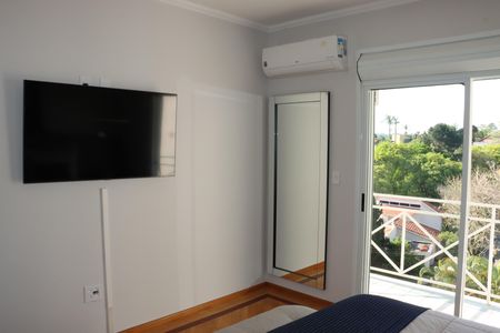 Casa de condomínio para alugar com 380m², 4 quartos e 4 vagasSuíte 4