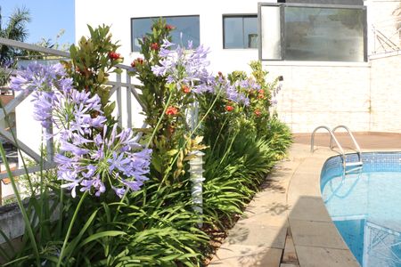 Casa de condomínio para alugar com 380m², 4 quartos e 4 vagasÁrea Externa