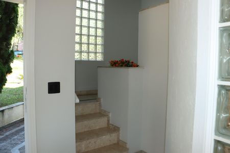 Casa de condomínio para alugar com 380m², 4 quartos e 4 vagasCorredor