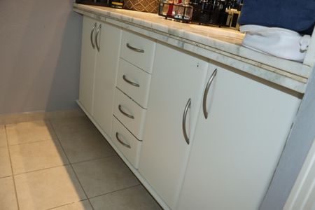 Casa de condomínio para alugar com 380m², 4 quartos e 4 vagasBanheiro da Suíte 4