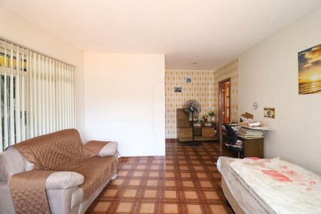 Casa para alugar com 75m², 2 quartos e 1 vaga Casa para alugar com 75m², 2 quartos e 1 vagaSala