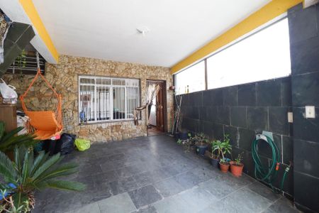 Casa para alugar com 75m², 2 quartos e 1 vaga Casa para alugar com 75m², 2 quartos e 1 vagaGaragem