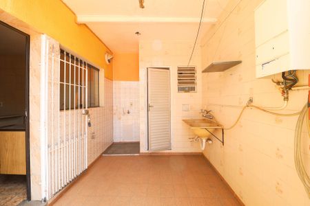 Casa para alugar com 75m², 2 quartos e 1 vaga Casa para alugar com 75m², 2 quartos e 1 vagaÁrea de Serviço