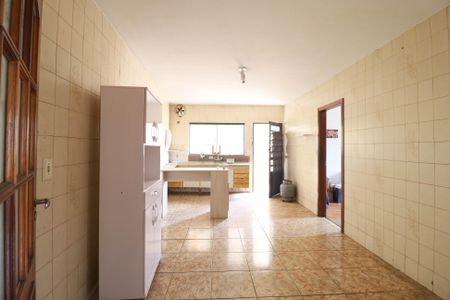 Casa para alugar com 75m², 2 quartos e 1 vaga Casa para alugar com 75m², 2 quartos e 1 vagaCozinha