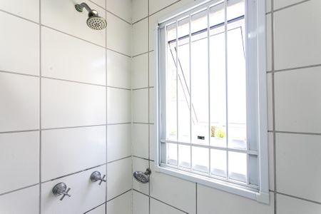 Apartamento para alugar com 47m², 2 quartos e sem vaga Apartamento para alugar com 47m², 2 quartos e sem vagaBanheiro