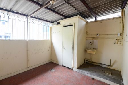 Casa para alugar com 112m², 3 quartos e 1 vagaÁrea de Serviço