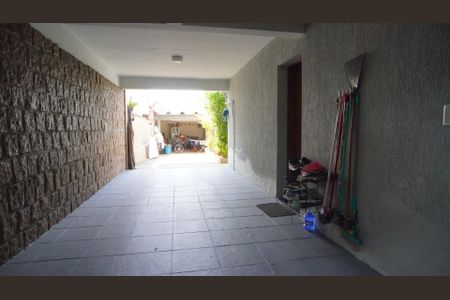 Casa à venda com 274m², 3 quartos e 4 vagasGaragem 