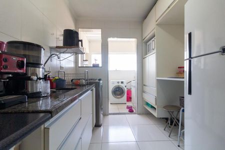 Apartamento à venda com 91m², 2 quartos e 1 vaga Apartamento à venda com 91m², 2 quartos e 1 vagaCozinha