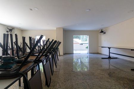 Apartamento à venda com 91m², 2 quartos e 1 vaga Apartamento à venda com 91m², 2 quartos e 1 vagaÁrea comum - Salão de festas