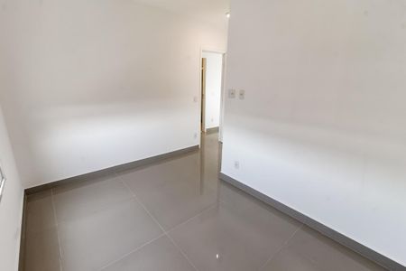 Apartamento para alugar com 75m², 2 quartos e 2 vagasSuíte