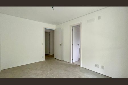 Apartamento à venda com 274m², 4 quartos e 4 vagasSuíte 1