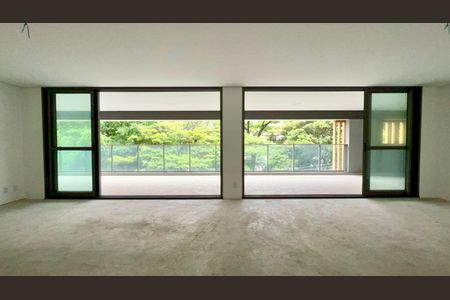 Apartamento à venda com 274m², 4 quartos e 4 vagasVaranda da Sala