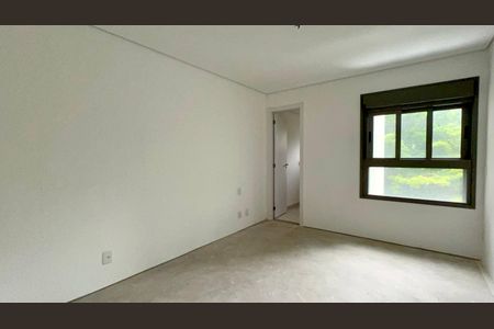 Apartamento à venda com 274m², 4 quartos e 4 vagasSuíte 3