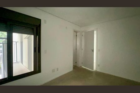 Apartamento à venda com 274m², 4 quartos e 4 vagasSuíte 2