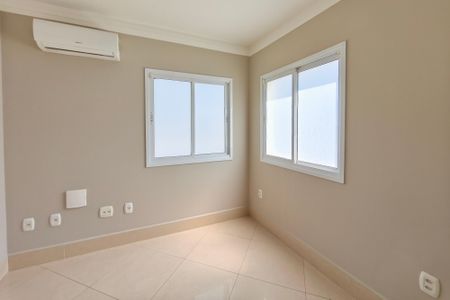 Casa de condomínio para alugar com 600m², 4 quartos e 5 vagas Casa de condomínio para alugar com 600m², 4 quartos e 5 vagasQuarto