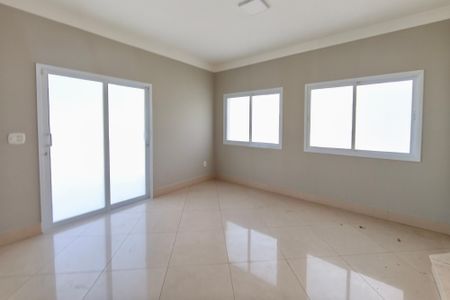 Casa de condomínio para alugar com 600m², 4 quartos e 5 vagas Casa de condomínio para alugar com 600m², 4 quartos e 5 vagasSala de Jantar
